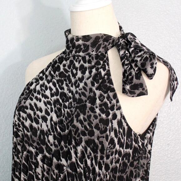 My Michelle Halter Top Blouse Sleeveless Bow Tie Animal Print Size M - Picture 3 of 11